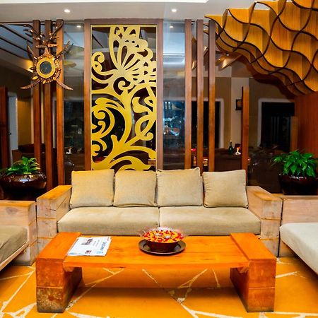 Teeka Resort Suites & Spa Pokhara Kültér fotó