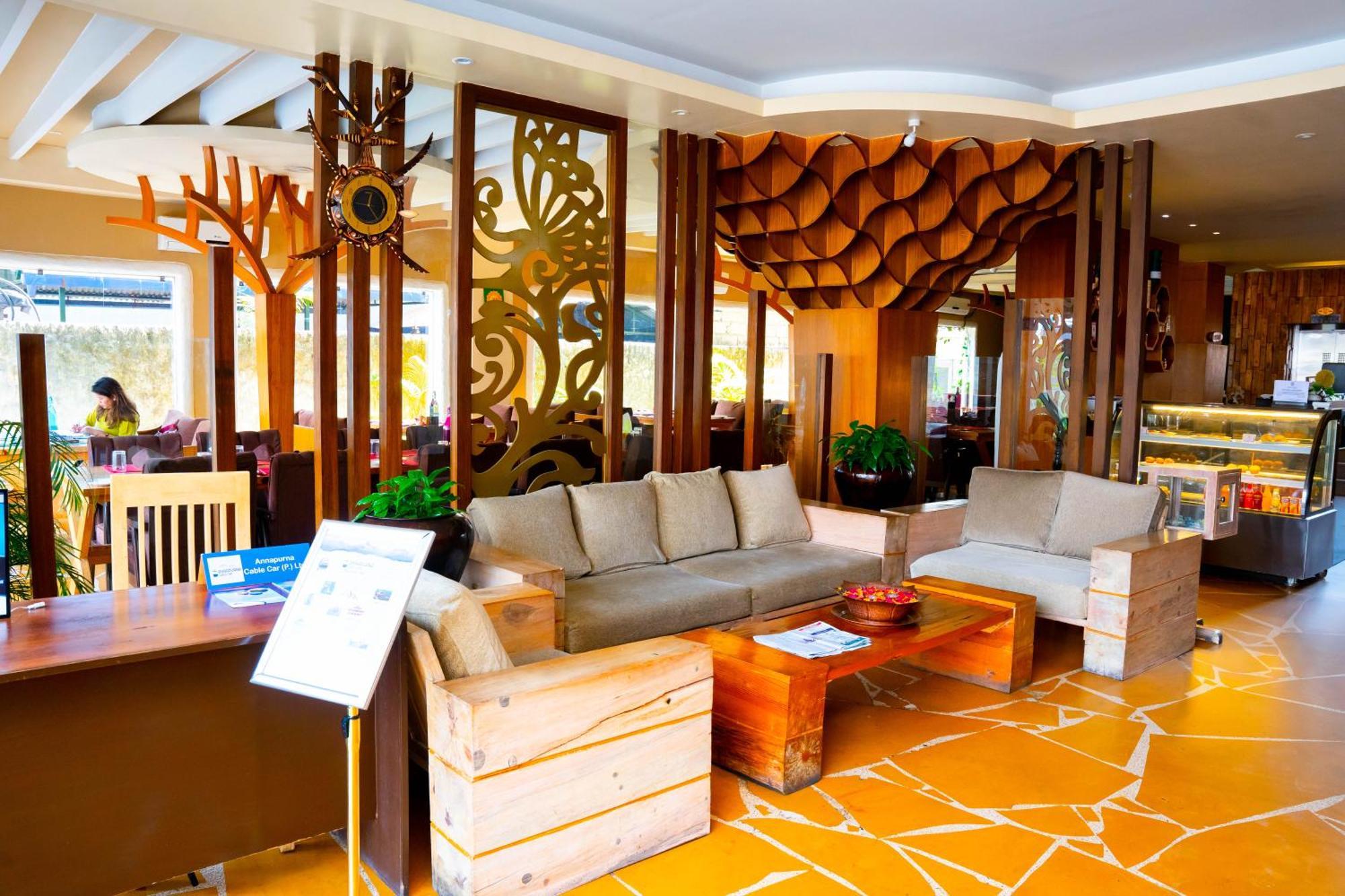 Teeka Resort Suites & Spa Pokhara Kültér fotó