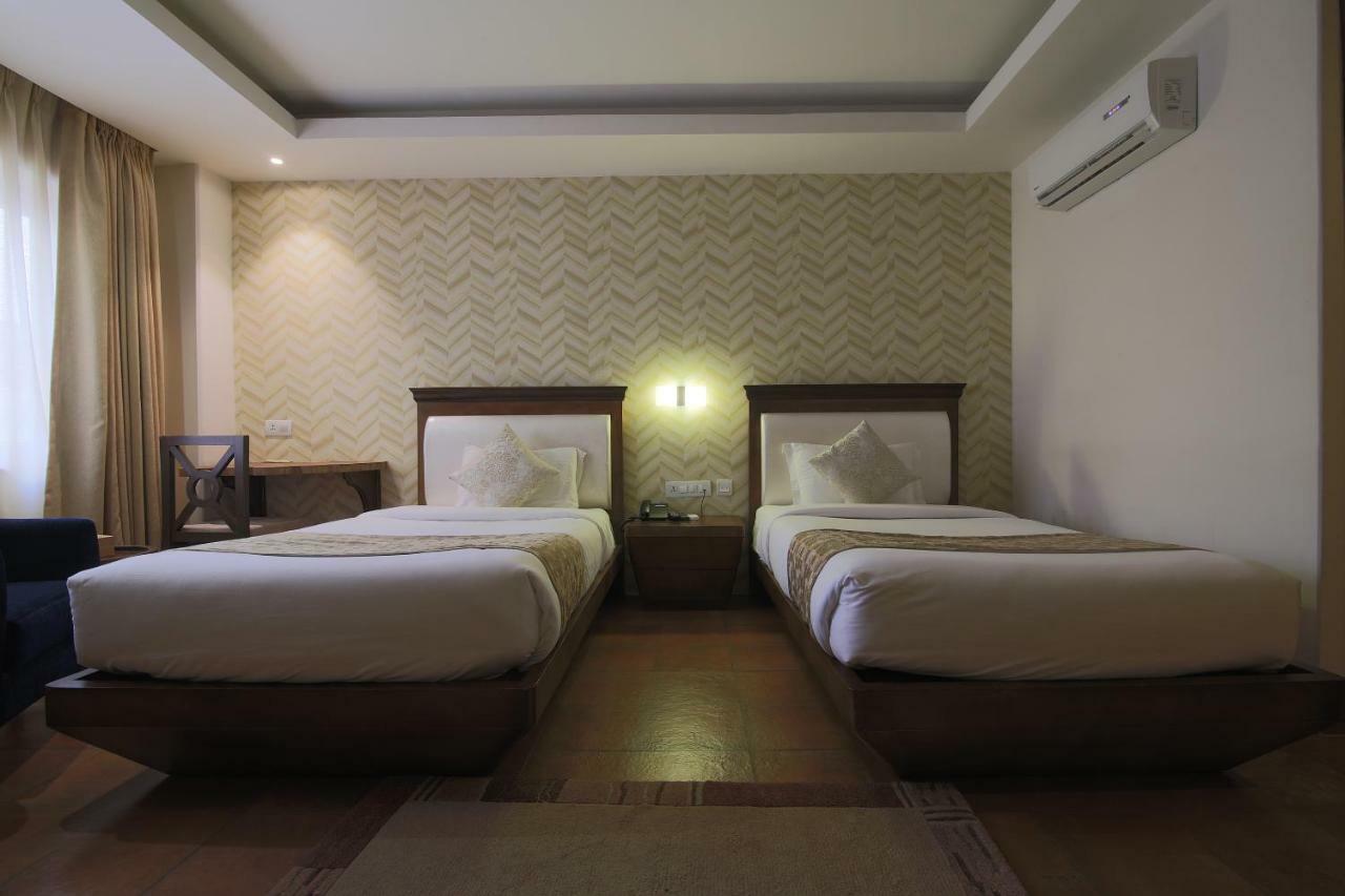 Teeka Resort Suites & Spa Pokhara Kültér fotó